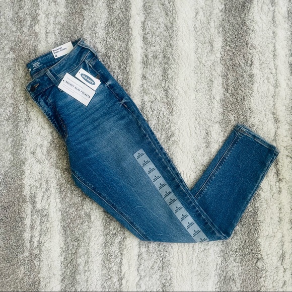 NWT Rockstar Super Skinny Jeans - Picture 2 of 2